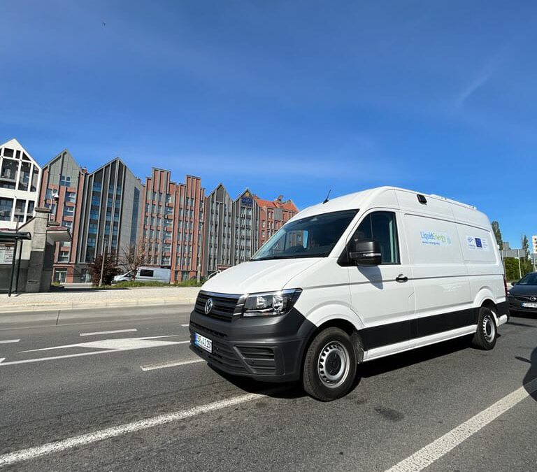 First footages of the new 3,5 t micro #lng #biolng refuelling station on the streets of Gdansk